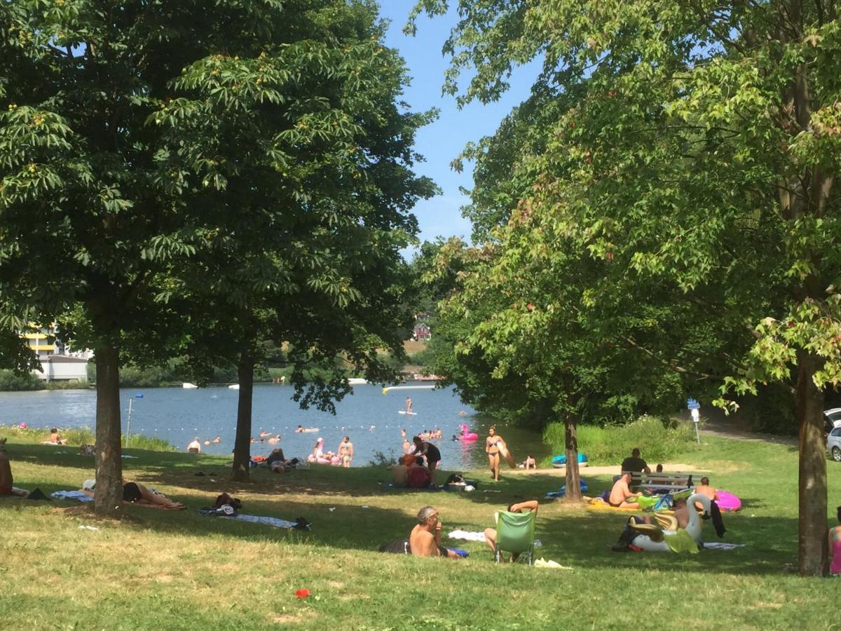 Ferienhaus "Baeren Ecke" Am See Im Bergland เคียร์ชไฮม์ ภายนอก รูปภาพ