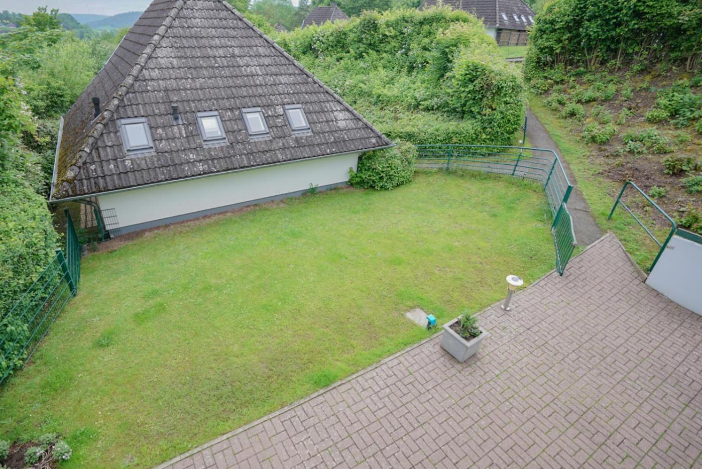 Ferienhaus "Baeren Ecke" Am See Im Bergland เคียร์ชไฮม์ ภายนอก รูปภาพ
