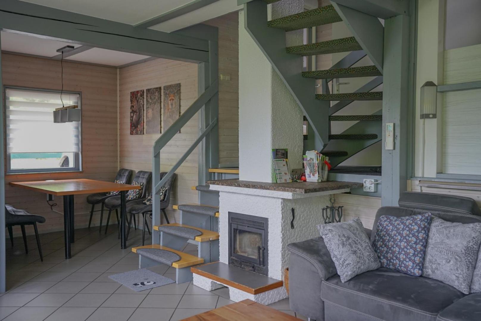 Ferienhaus "Baeren Ecke" Am See Im Bergland เคียร์ชไฮม์ ภายนอก รูปภาพ